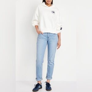 Old Navy WOW NWT Mid-Rise Boyfriend Straight Leg Light Wash Jeans